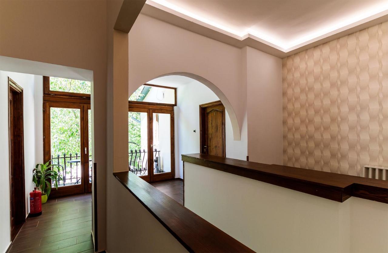 Ven Diofa De Lux Panzio Bed & Breakfast Seghedin Exterior foto