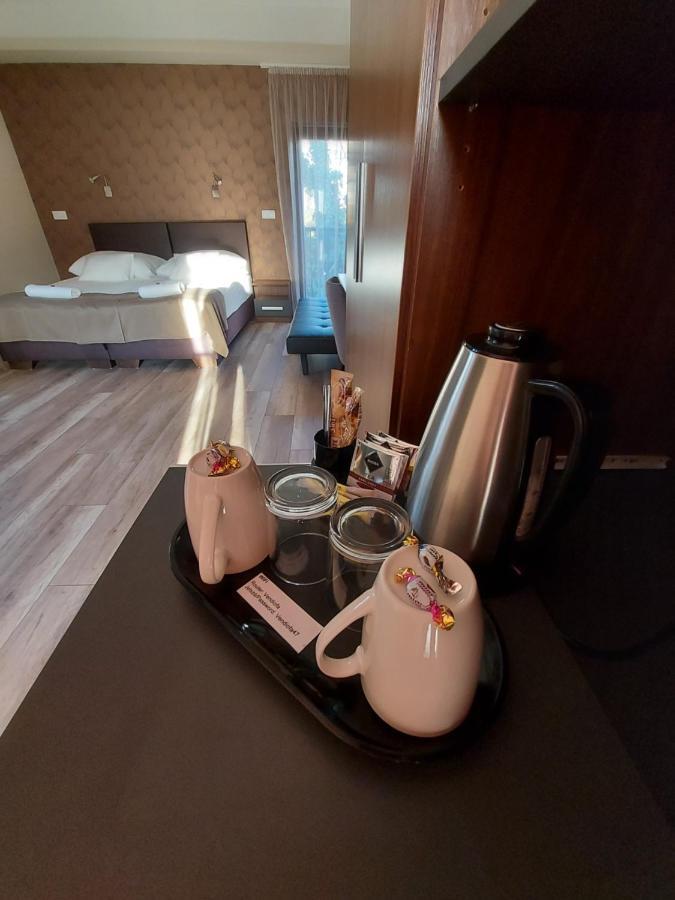 Ven Diofa De Lux Panzio Bed & Breakfast Seghedin Exterior foto